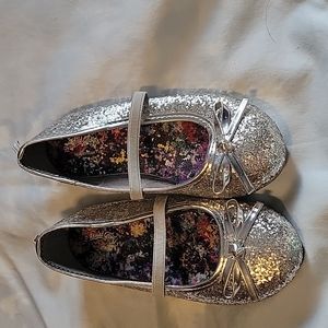 Little girls glitter dress shoes